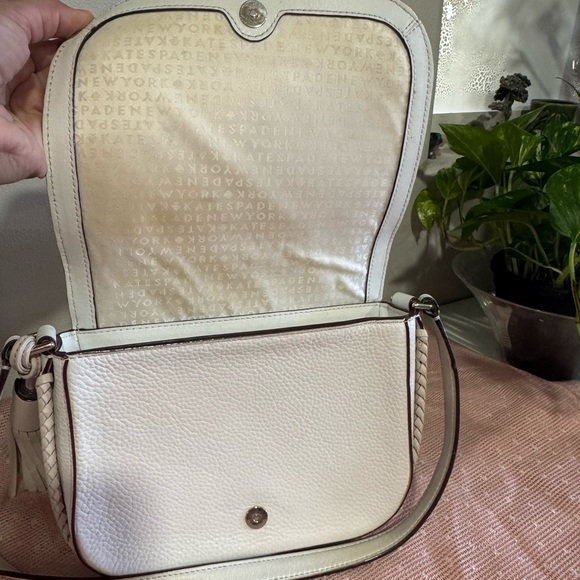 Kate Spade ♠️ Lester white purse - Picture 11 of 13